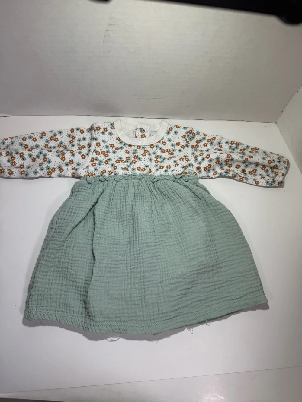 Infant 3-Pack Bodysuit & Dress Outfits in Green, White & Pink Floral